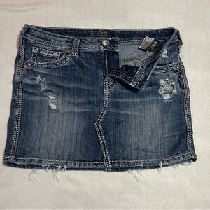 Silver Jeans Co. Francy Mid/Mini Denim Skirt size Women’s 28